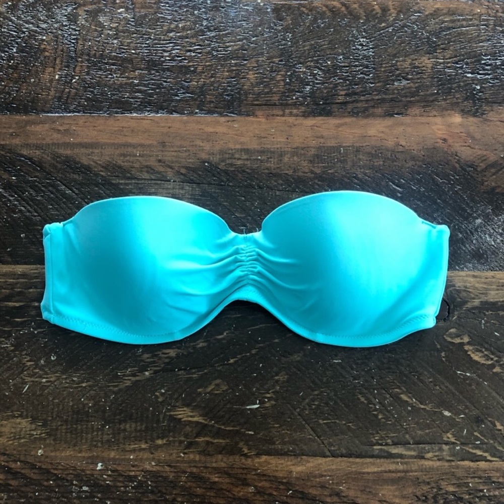 Victoria’s Secret Bikini Top